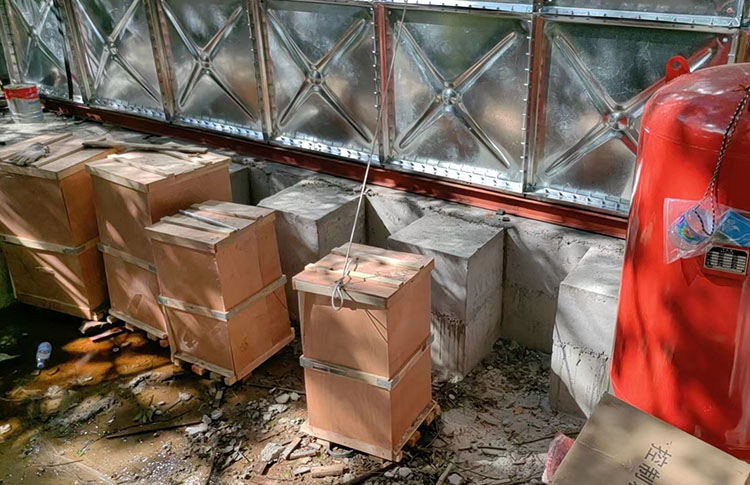 福州不(bu)鏽鋼水(shui)箱